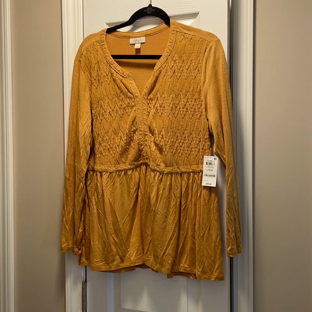Style & Co Mustard colored long sleeve NWT Large